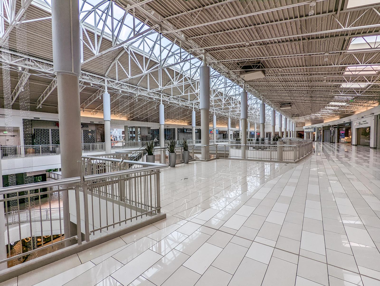 Shopping Centers & Malls